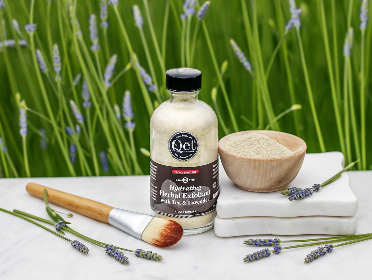Qēt Botanicals | Wooden Mask Bowl & Bamboo Applicator Brush Set