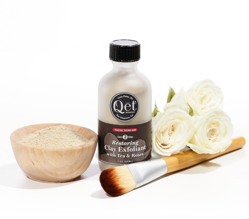 Restoring Clay Exfoliant with Tea & Roses